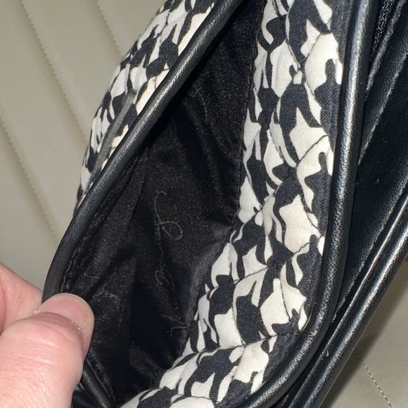 Vera Bradley Midnight Houndstooth Pattern Leather Trimmed CB Shoulder Bag NWOT - Picture 6 of 13